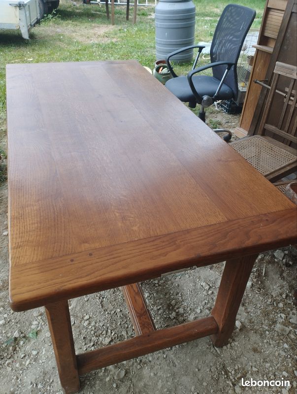 Table en chêne massif (image 2)