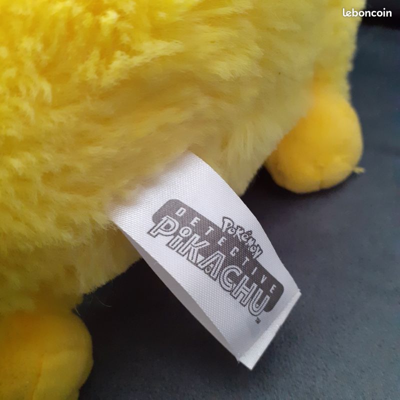 Peluche pikachu (image 3)