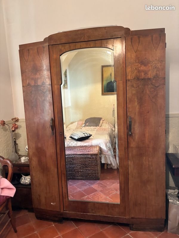 Armoire 1930-1940 et table de chevet (image 2)