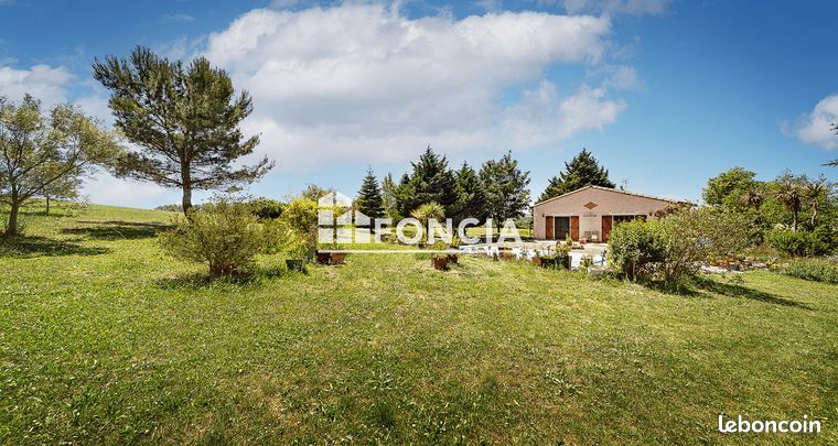 Maison 5 pièces 147 m² avec garage de 54 m² / piscine / magnifique parcelle arborée, au calme et sans aucun vis-à-vis