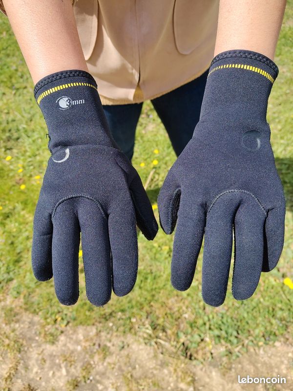 JIAHG Gants de Plongée Professionnels 3mm Néoprène Gants de Sports sous-Marine Hiver Thermiques Gants Nautiques Kayak Combinaison de Plongée pour Hommes Femmes