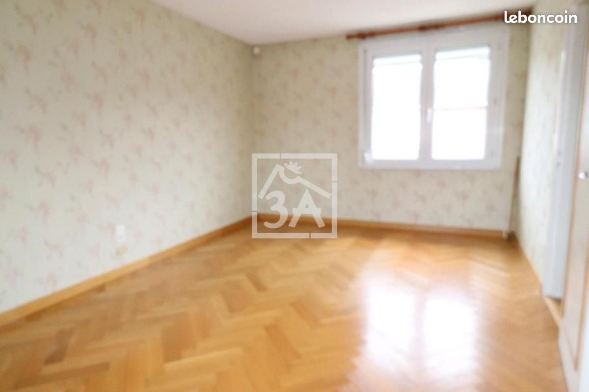 Maison 6 pièces 131 m² · à Armentières · 131 m² · 216 000 €