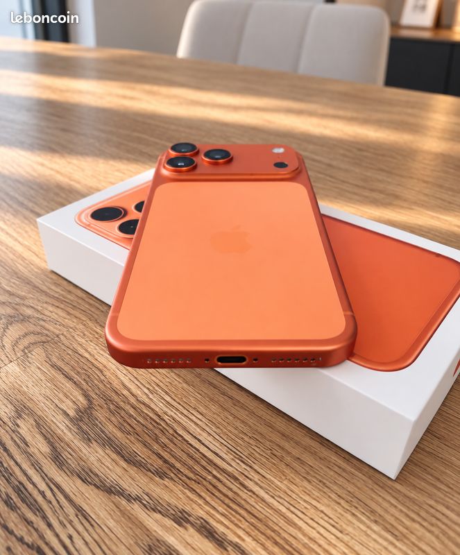 IPhone 17 Pro Max 256 Go Orange cosmique (image 1)