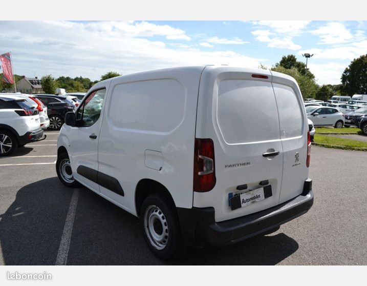 Peugeot PARTNER STANDARD 1000KG BLUEHDI 100CH S&S PREMIUM (image 5)