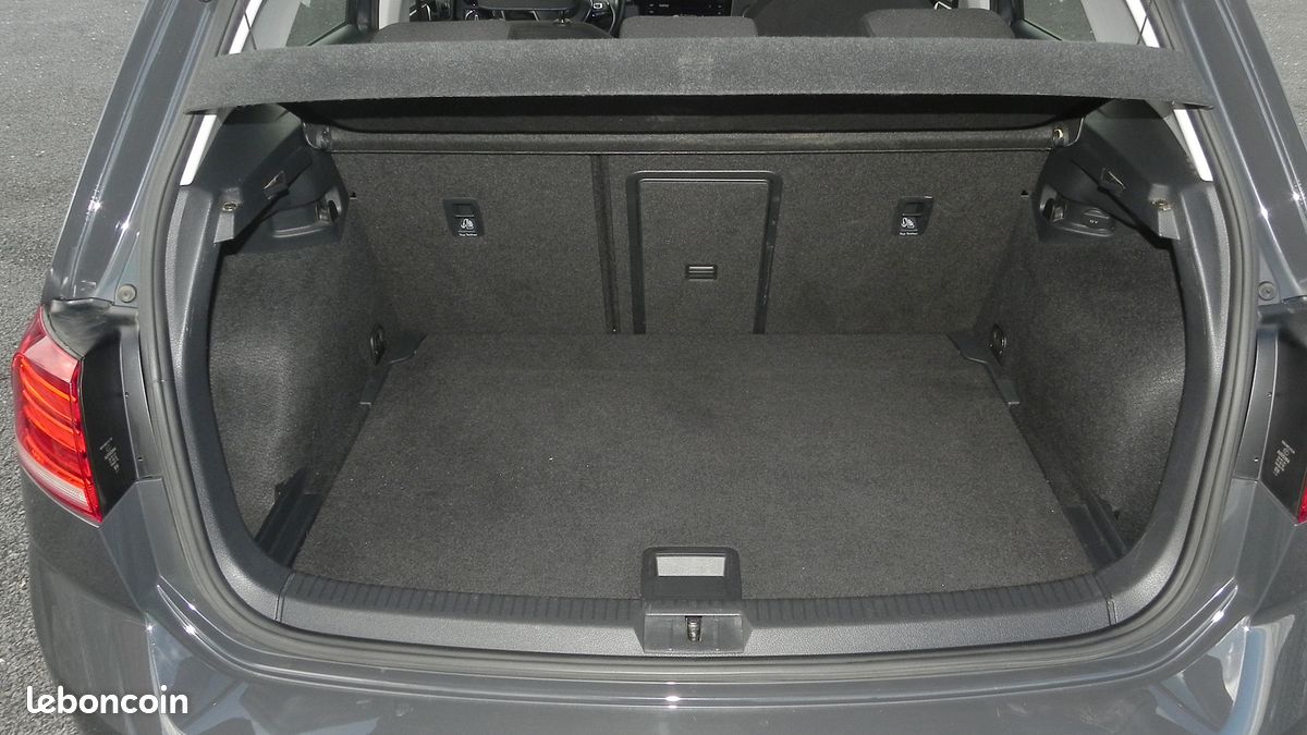Volkswagen Golf VII 1.0 TSI 115 IQ Drive Confortline Business Pack Drive Assist (image 5)