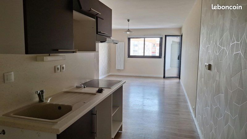 Appartement 2 pièces 44 m² · à Rochefort · 44 m² · 750 €/mois