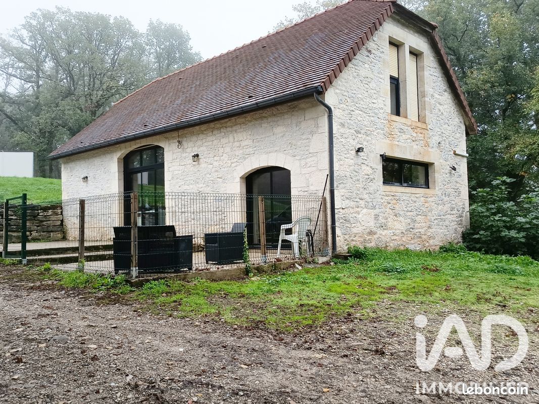 Maison 5 pièces 123 m² · à Turenne · 123 m² · 345 000 €