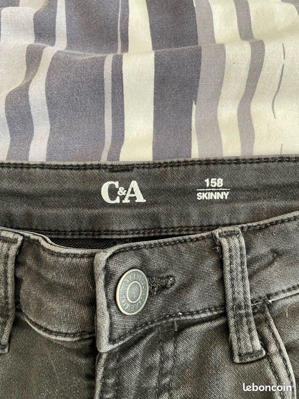 Jeans noir 12 ans (image 3)