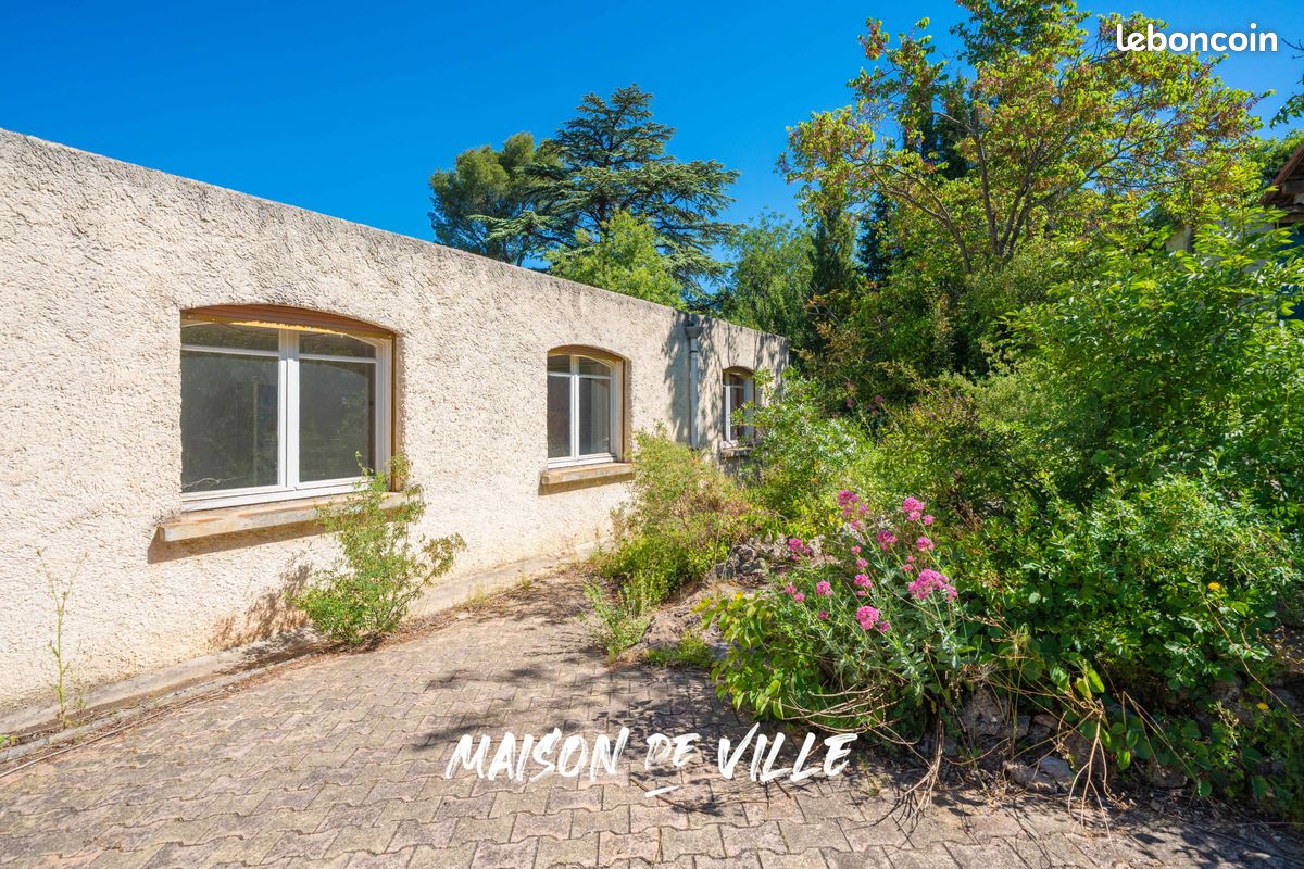 Appartement 3 pièces 66 m² · à Marseille · 66 m² · 230 000 €