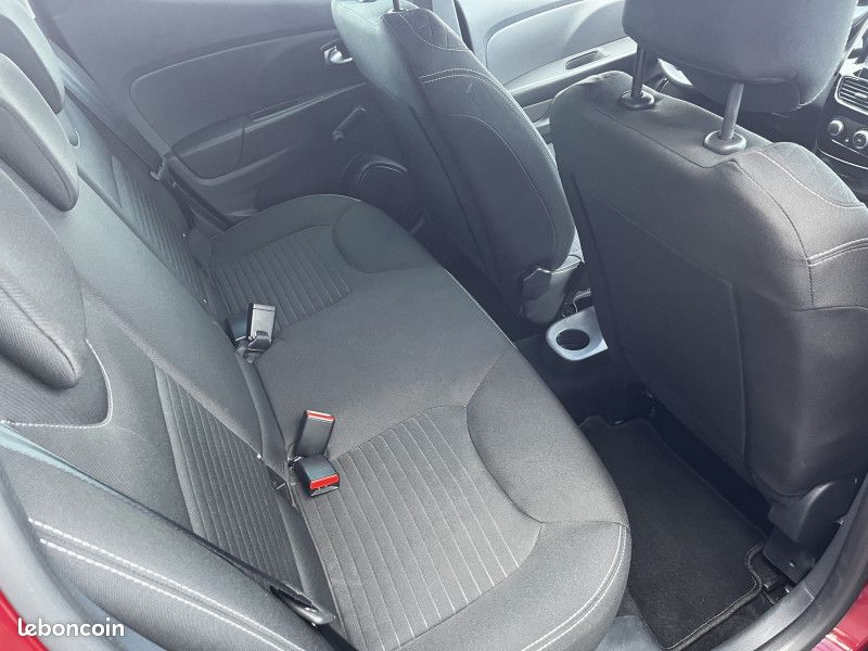 Renault CLIO IV 1.2 16V 75CH LIMITED 5P (image 6)