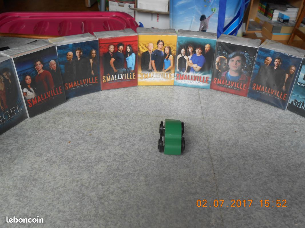 Voiture en blois (image 3)