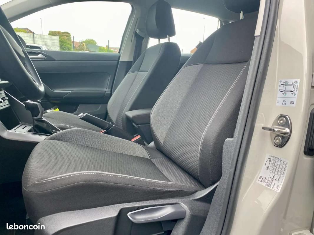 Volkswagen Taigo 1.0 TSI 116 DSG7 Life 5 pts/ Radars de recul/ Regulateur vitesse/ Jantes alu 16"... (image 8)