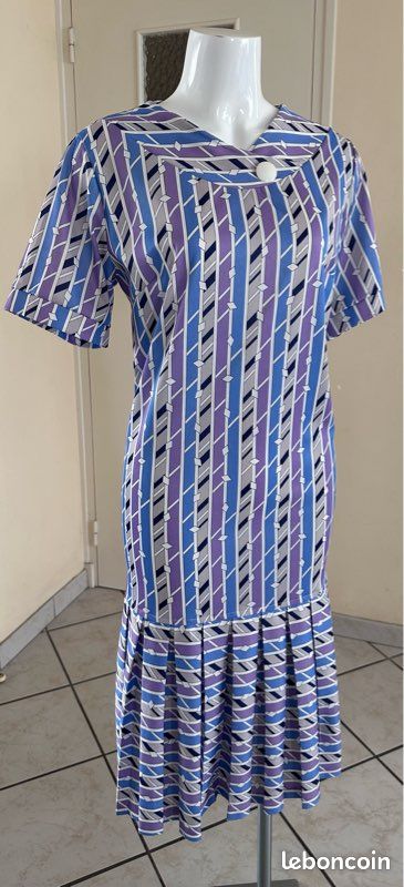 Robe vintage plissée Made in France Motif géométrique violet & bleu Taille 3 (42/44) (image 5)