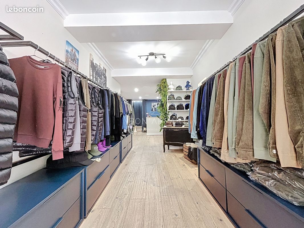 Local 30 m² Ajaccio (image 2)