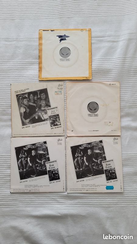 Vinyles 45t- Rose Tattoo + Black sabbath, Nombre : 5 ( 2×45T- Rock'n'roll Outlaw et une version Juke Box année : 1978 + 1×45T- Rock'n'roll is King ( 1981) + 2×45T Black Sabbath : Paranoid ) (image 2)
