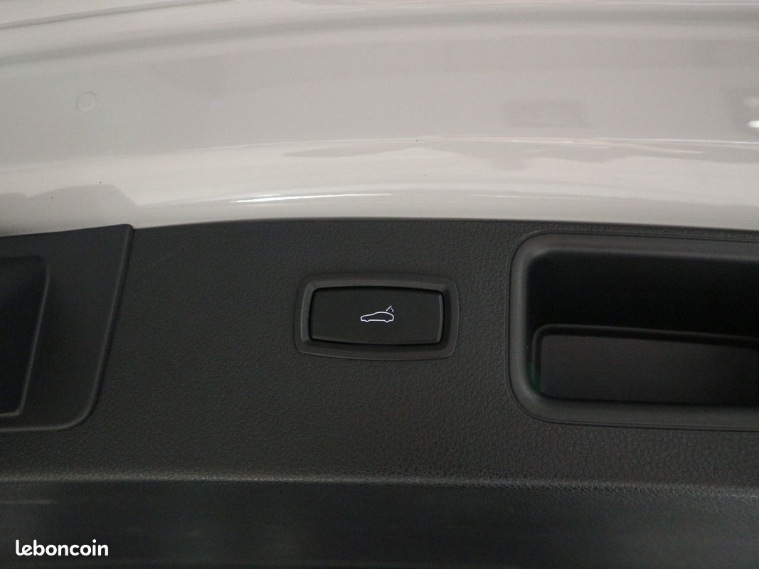 Porsche MACAN (95B) 2.9 V6 380CH GTS PDK MY21 (image 30)