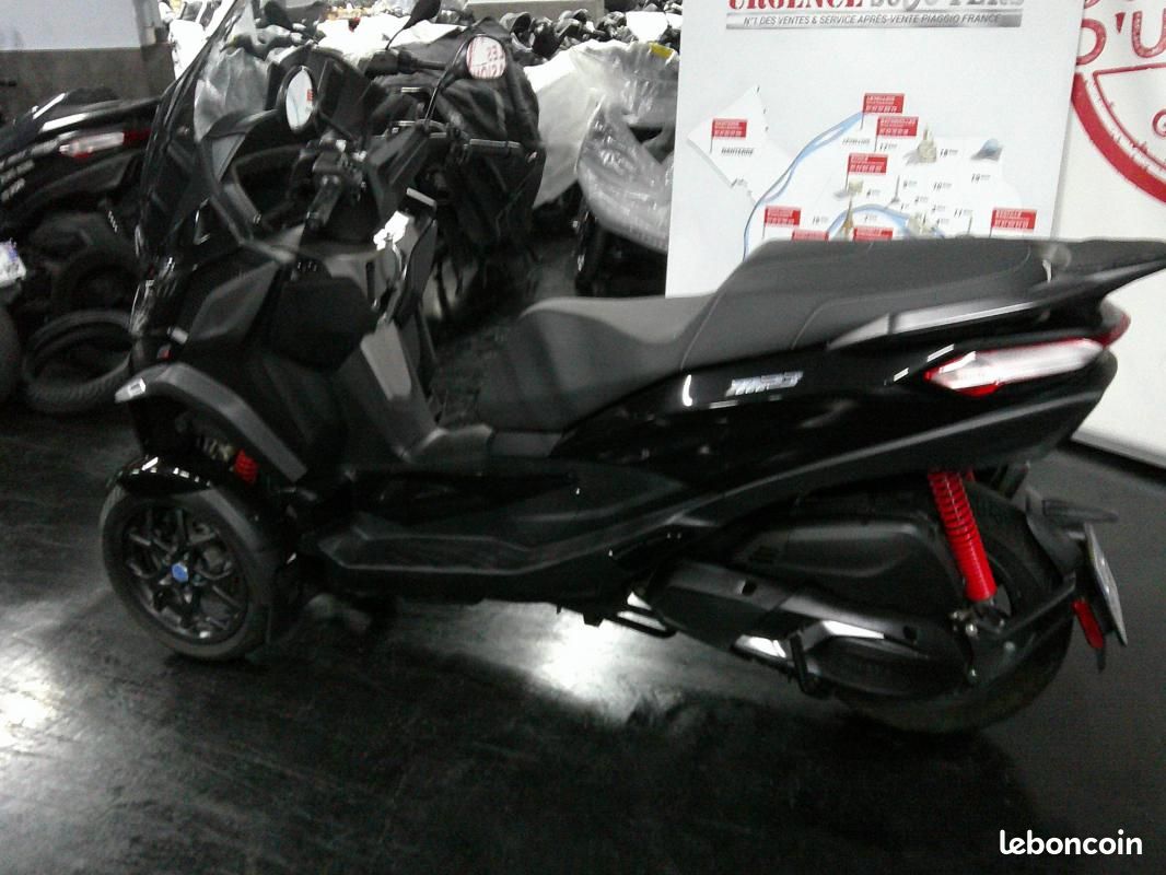 Piaggio MP3 400 HPE 2024 25500KM (image 7)