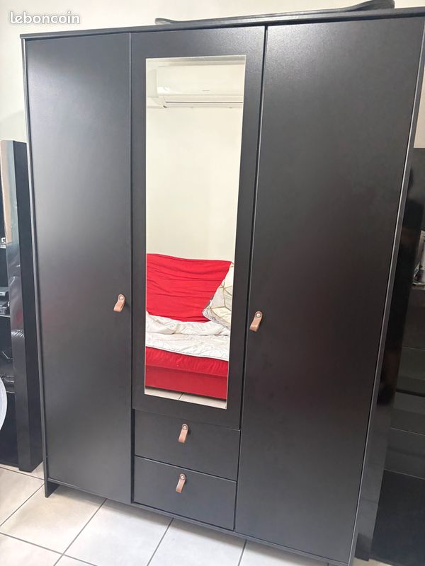 Armoire (image 1)