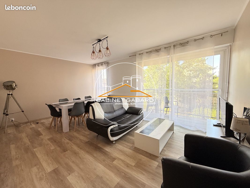 Appartement 5 pièces 75 m² · à Angers · 75 m² · 1 350 €