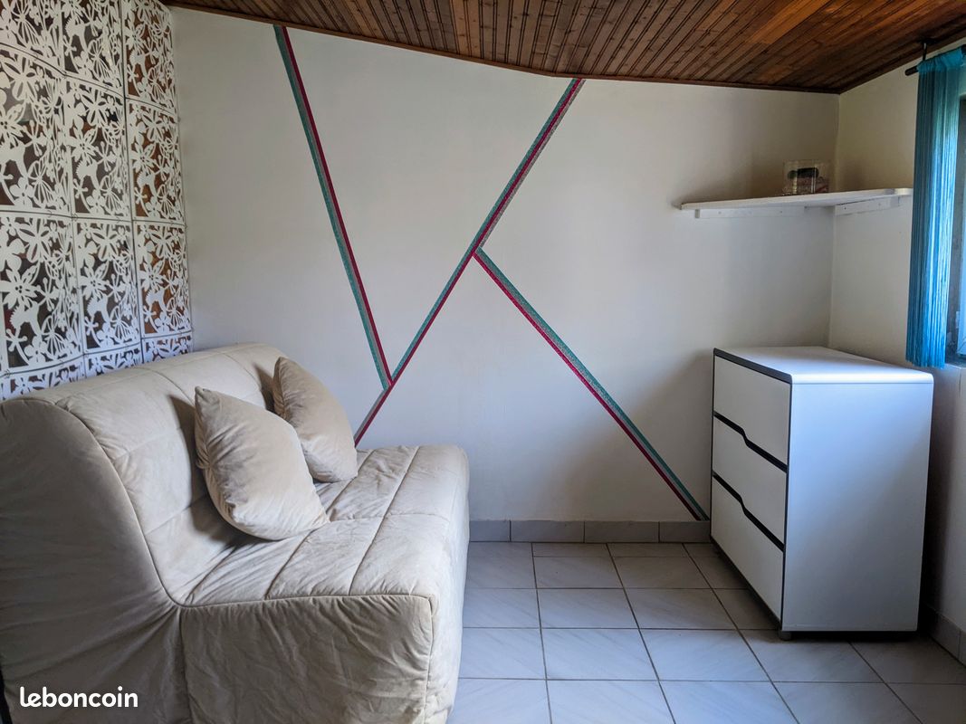 Studio à louer (image 3)