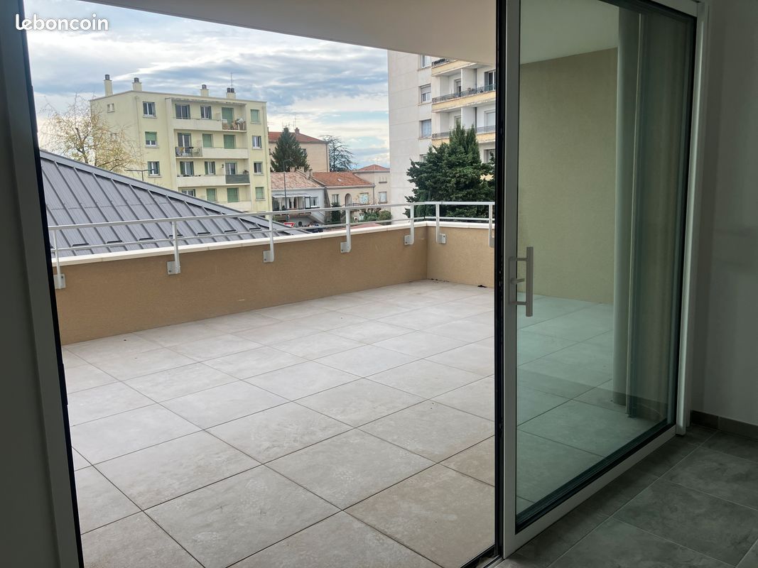 Appartement 3 pièces 66 m² · à Romans-sur-Isère · 66 m² · 232 000 €