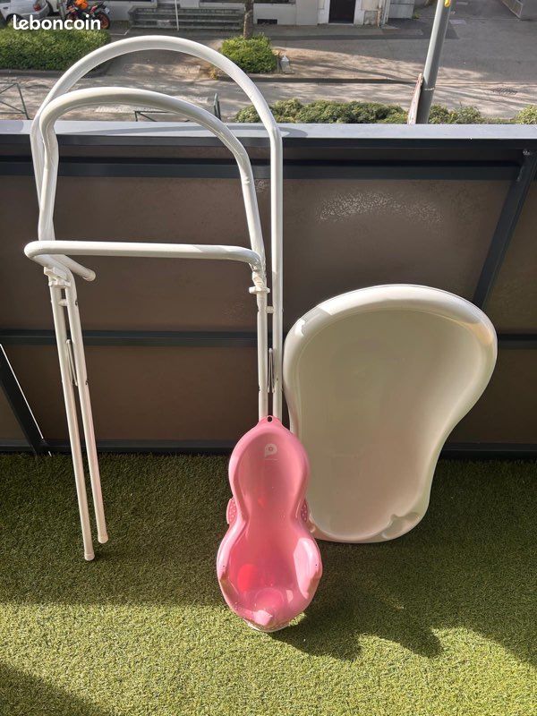 Baignoire bebe avec pied (image 2)