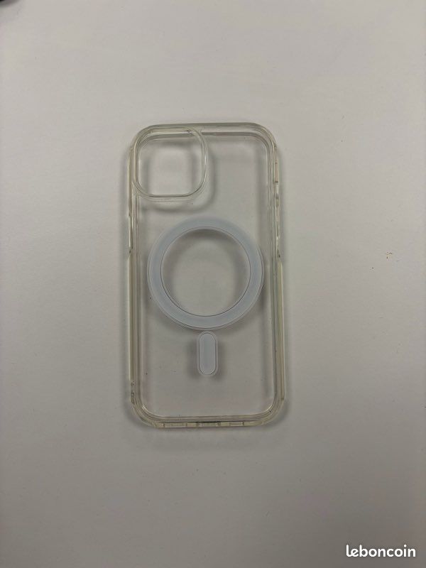 Coque iPhone 15 (image 1)