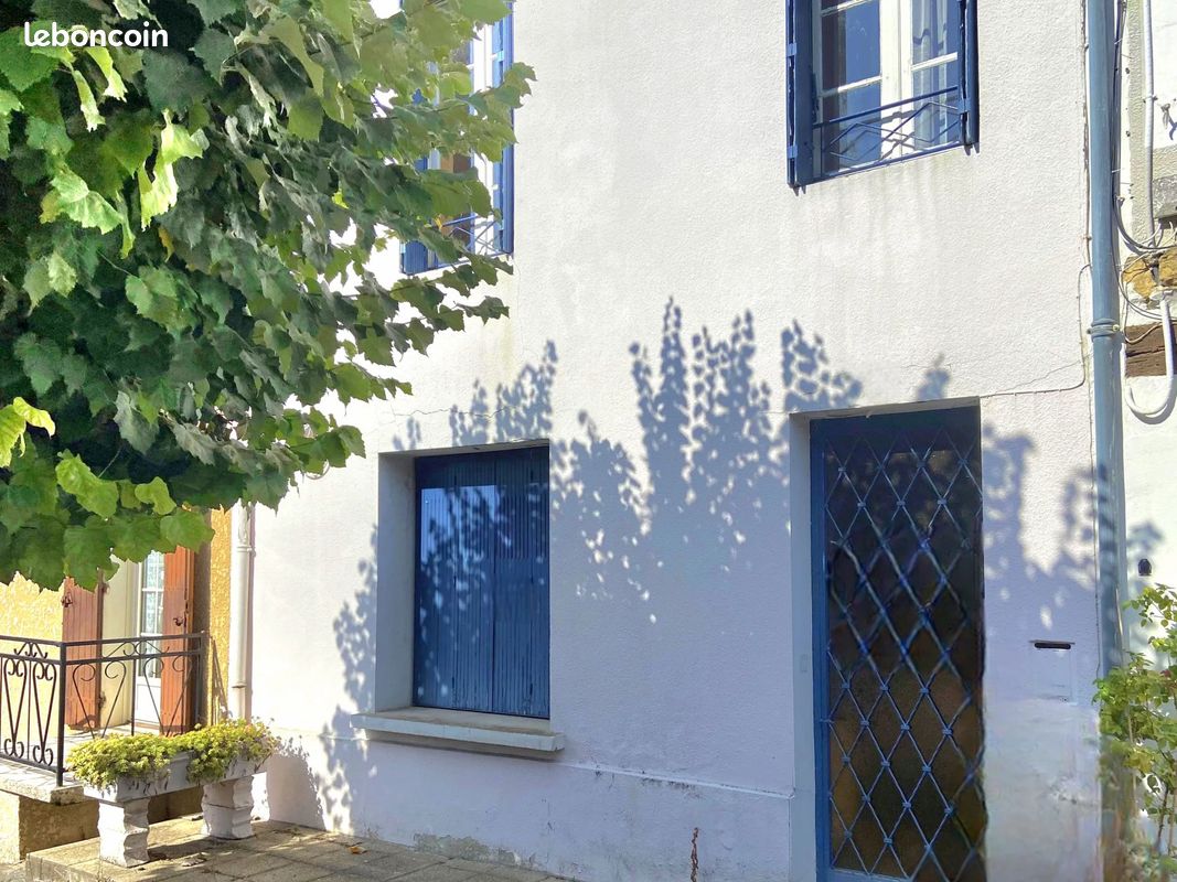 Appartement 7 pièces 163 m² · à Lauzun · 163 m² · 109 000 €