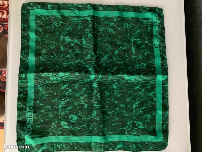 Pochette Christian Dior (image 1)