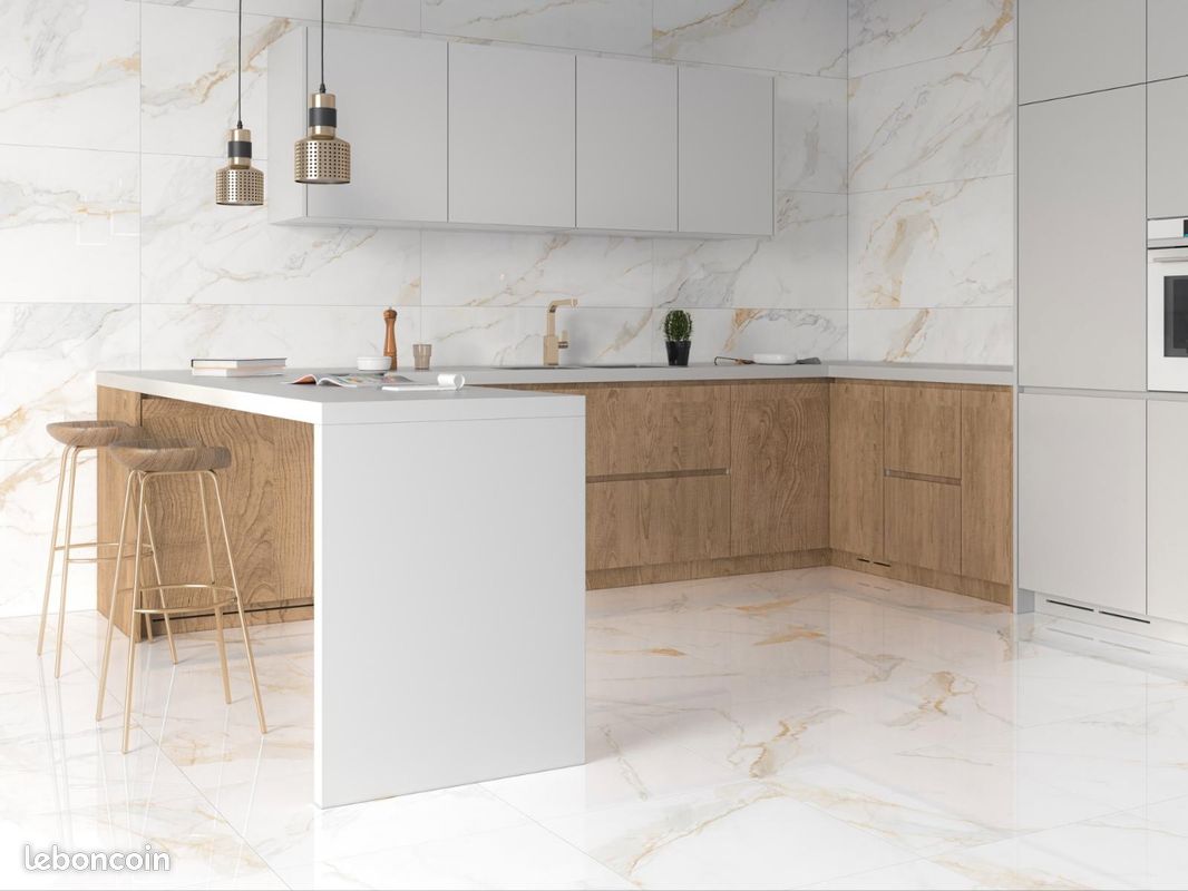 🌩️ Carrelage premier choix blanc et doré ultra brillant effet marbre en solde🌩️ (image 3)
