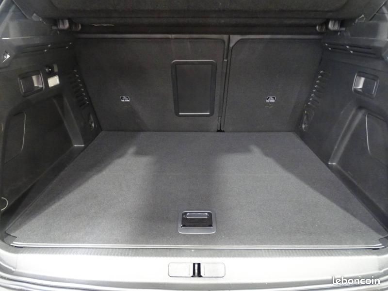 Peugeot 3008 HYBRID 225ch GT Pack e-EAT8 (image 6)