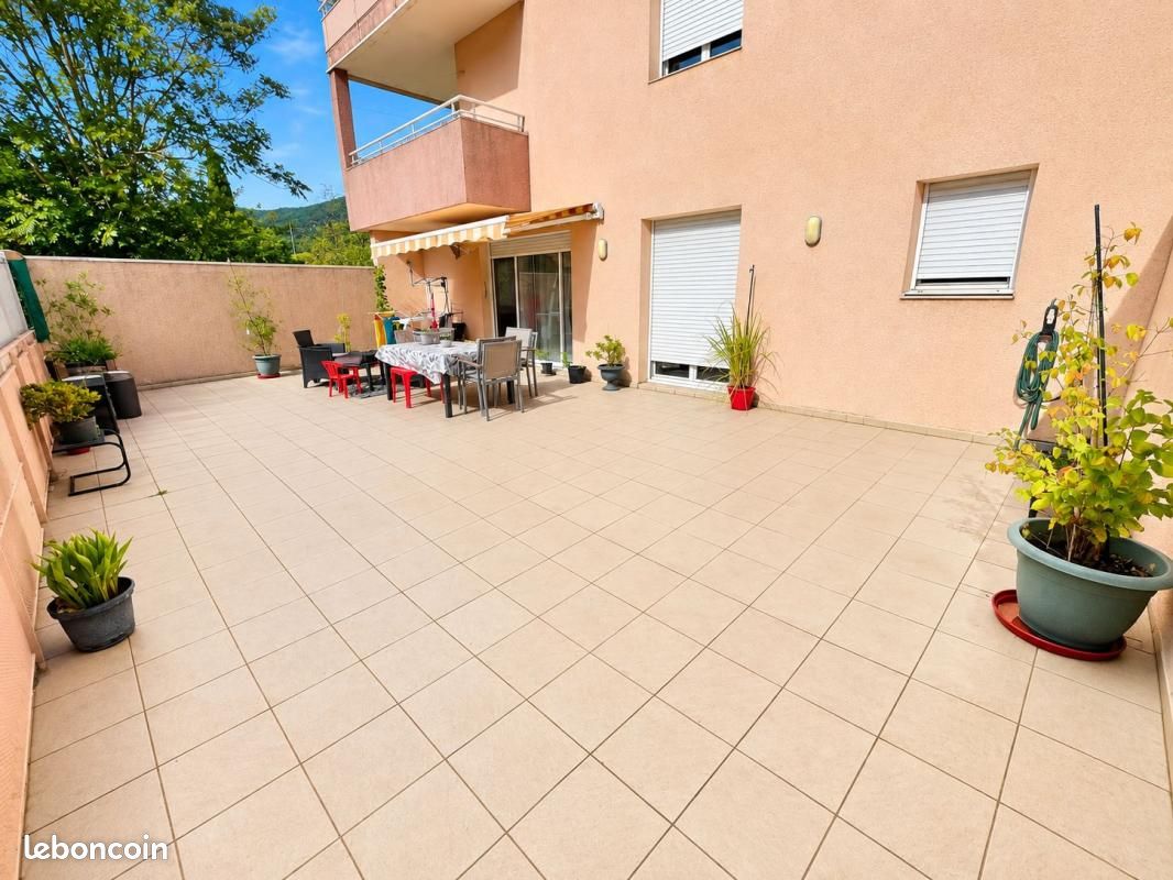 Appartement 2 pièces 60 m² · à Les Vans · 60 m² · 190 000 €
