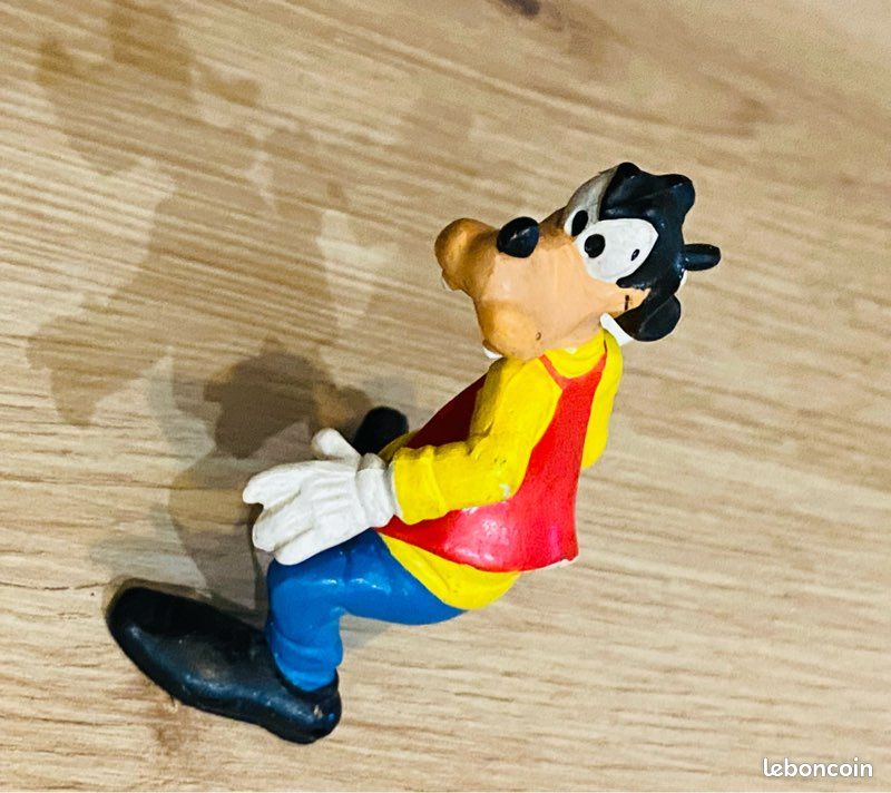 Mickey et ses amis - Figurine PVC Bully 1984 - Minnie Classique
