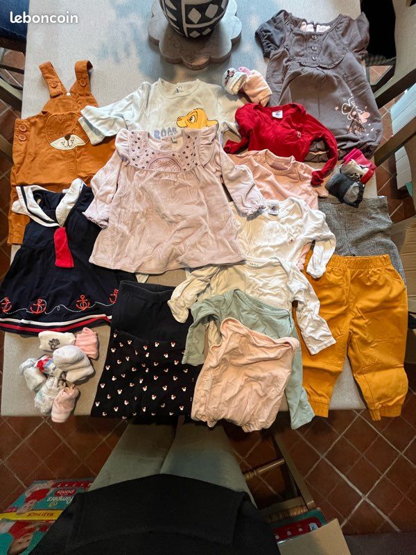 Lot de vêtement bébé 12 mois (image 5)