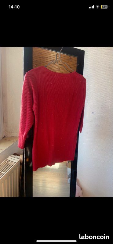 T-shirt rouge (image 2)