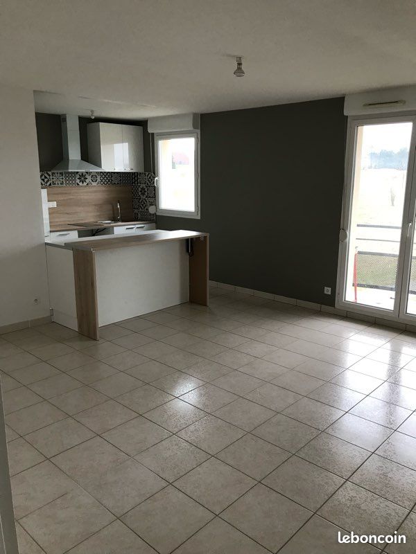 Appartement 2 pièces 48 m² · à Nogent · 48 m² · 400 €
