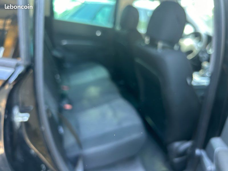 3008 1.6HDI 109cv 9HZ (image 4)