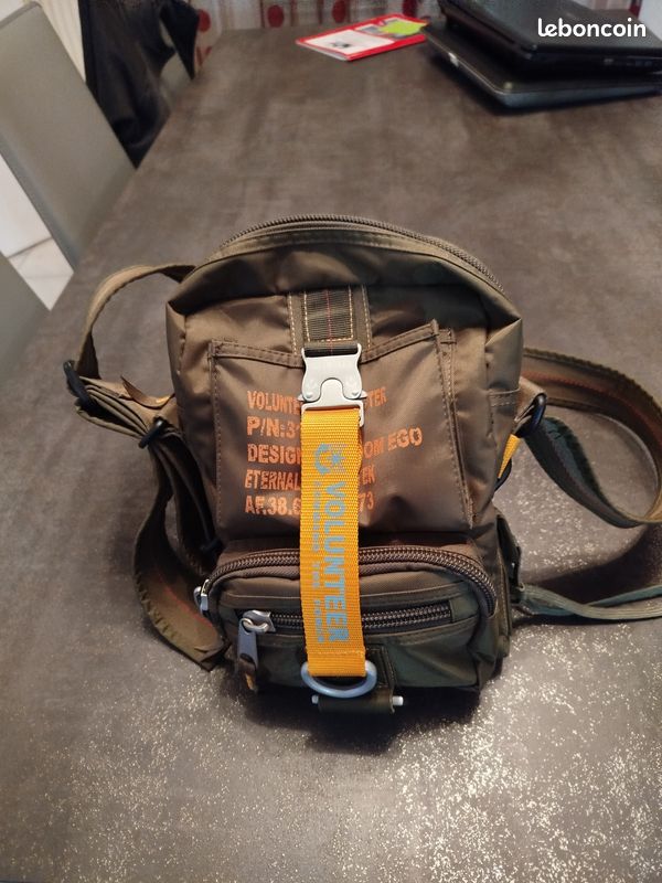 Sac multi poches (image 3)