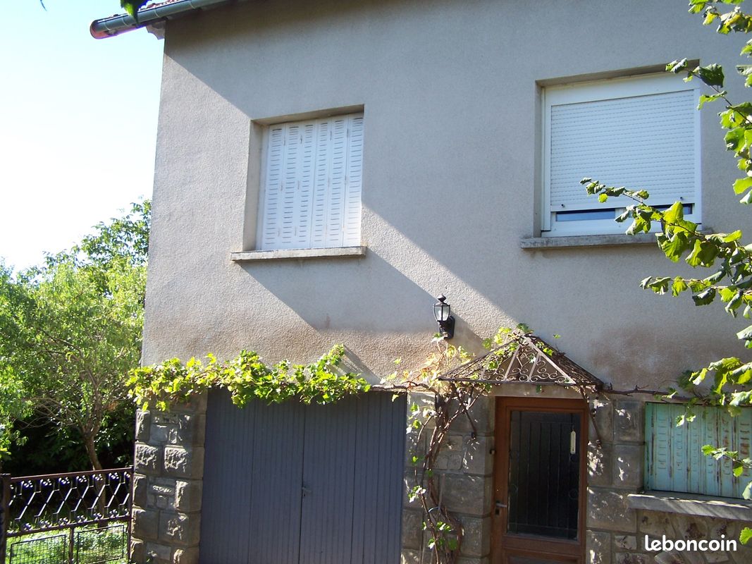Maison 4 pièces 90 m² · à Arpajon-sur-Cère · 90 m² · 105 000 €