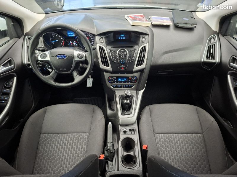 Ford FOCUS 1.0 scti 125 ch 1ère main / Clim Auto / Régulateur / Radar / Bluetooth / (image 13)