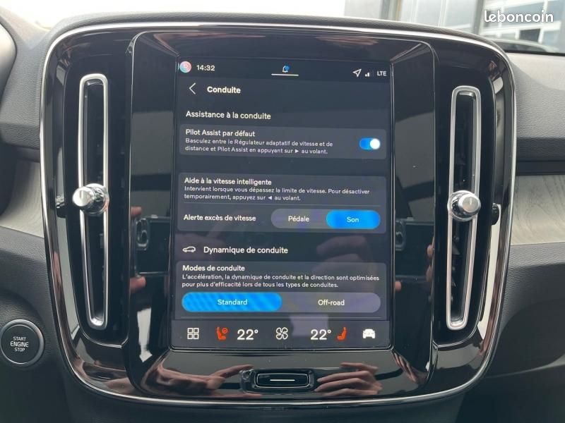 Volvo XC40 B3 163ch Lounge Edition DCT 7 (image 24)