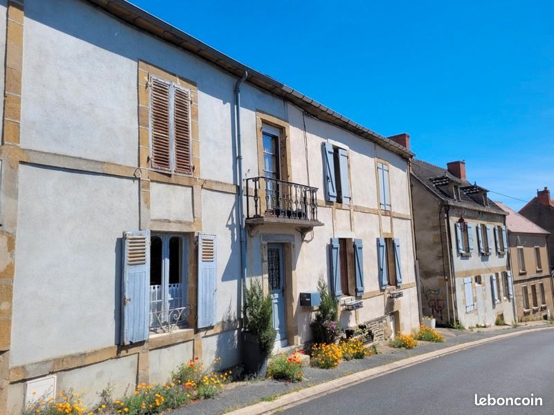 Maison 4 pièces 95 m² · à Buxières-les-Mines · 95 m² · 93 000 €