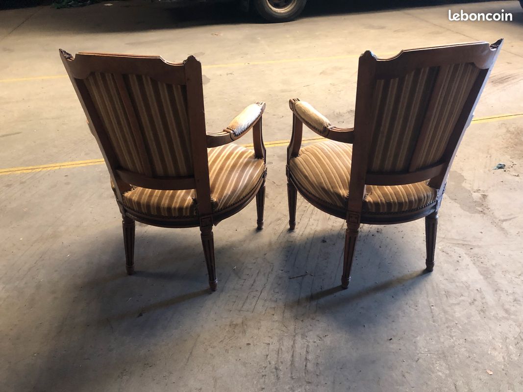 Paire de fauteuils style Louis XVI (image 2)