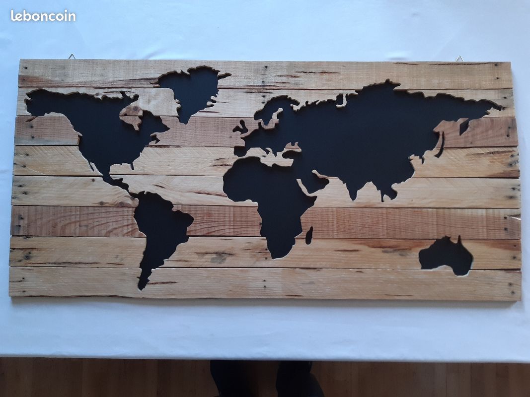 Décoration carte du monde murale (image 1)