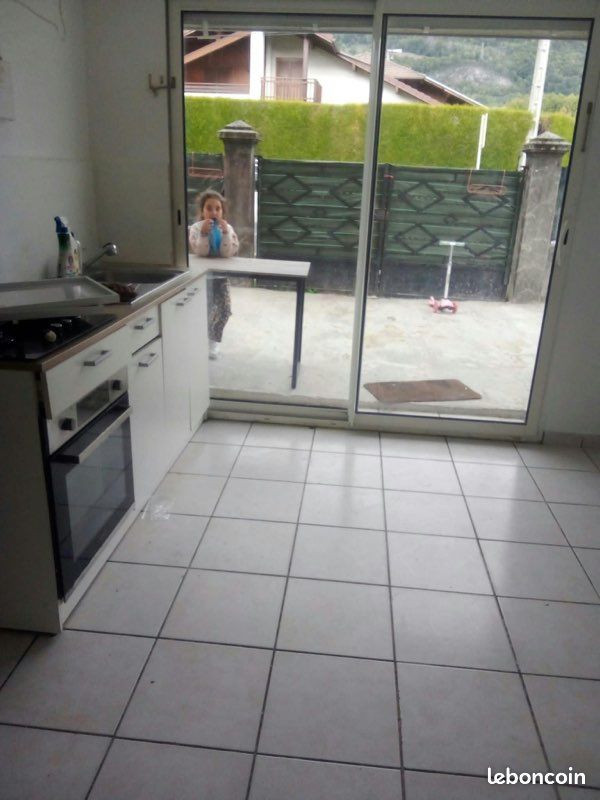Appartement 3 pièces 80 m² · à Cluses · 80 m² · 1 150 €/mois
