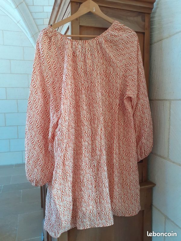 Robe légère très agréable (image 5)