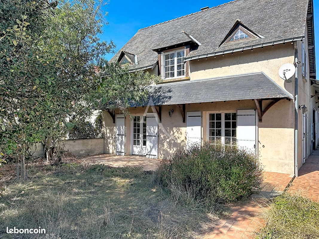 Maison 6 pièces 128 m² · à Brissac Loire Aubance · 128 m² · 213 500 €