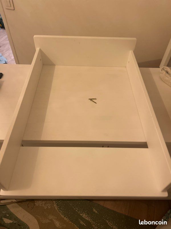 Plan à langer blanc IKEA + matelas 35 (image 1)