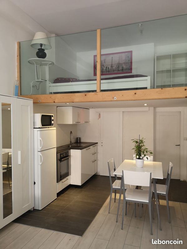 Appartement 1 pièce 30 m² · à Lyon · 29,5 m² · 890 €