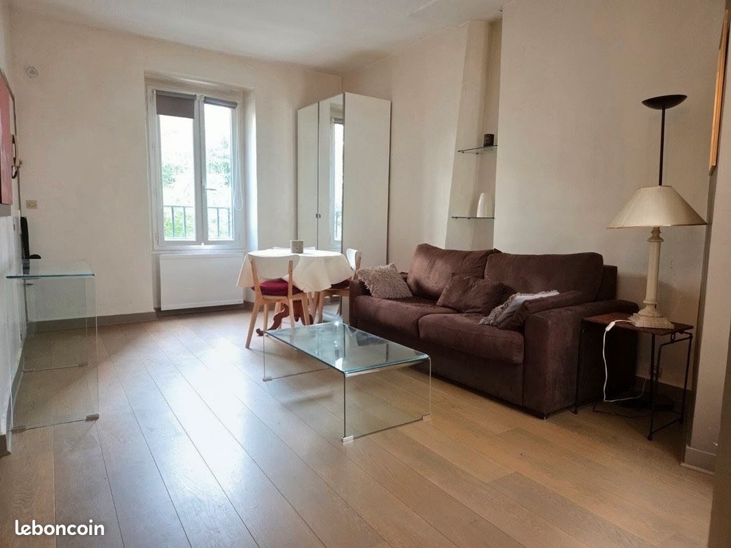 Appartement 1 pièce 25 m² · à Paris · 24,7 m² · 299 000 €